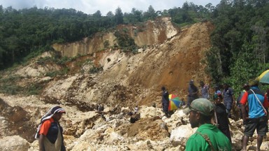Hơn 60 người thiệt mạng do lở đất ở Papua New Guinea