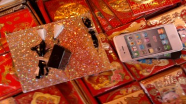 Tết ông Công, ông Táo cùng iPhone, iPad