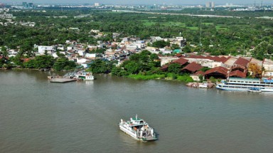 Phà Thủ Thiêm nhìn từ trên cao