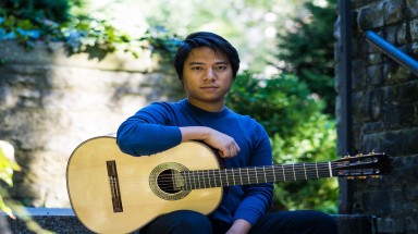 Chương trình độc tấu guitar của nghệ sĩ tài năng Trần Tuấn An