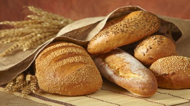 Ung thư vú thì hãy tránh xa bánh mì