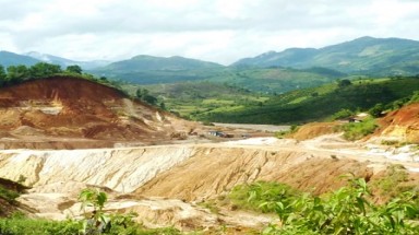    Lâm Đồng: 19 bị can “đục khoét” dự án bauxite