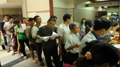    Việt Nam mất 2 tỷ USD/năm để xuất ngoại chữa bệnh: Khủng hoảng niềm tin