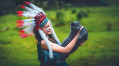 Ảnh kỷ yếu thổ dân "chất lừ" của học sinh Thái Nguyên