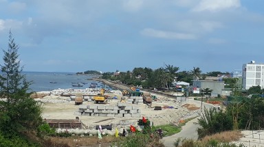 Nổ mìn gây rung chấn ở Lý Sơn: "Có gì đâu, trường họ làm phức tạp thôi"