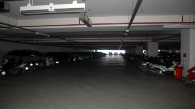 Hà Nội: “Thối um, khai nồng nặc” ở tòa nhà Keangnam