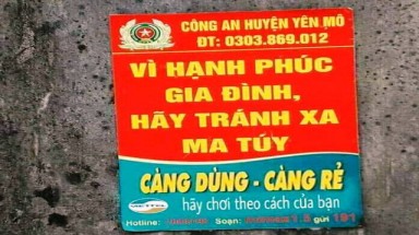 Ninh Bình: Công an lên tiếng về tấm áp phích “tránh xa ma túy… càng dùng càng rẻ”