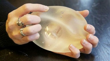  Chất phụ gia của xăng có trong túi ngực PIP 