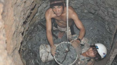  Tây Nguyên: tìm nước  dưới “âm phủ”