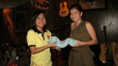 Hội thiện nguyện "Trái tim yêu thương" gây quỹ