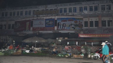 Khám phá chợ 'ma' độc đáo miền Bắc