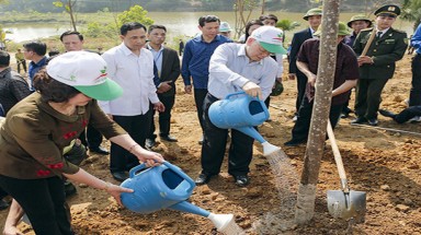 Tổng Bí thư, Chủ tịch nước phát động Tết trồng cây