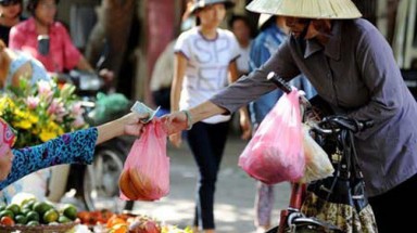 Chưa có loại bao bì được phổ biến thay thế túi nilon ở Việt Nam