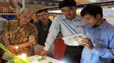 Người dân TP.HCM tích cực tiết kiệm điện