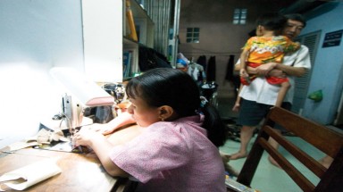 Xương thuỷ tinh, tình kim cương