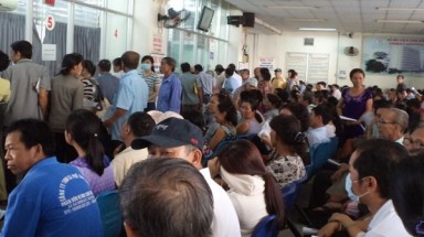   TP.HCM thay lãnh đạo bệnh viện chất lượng khám chữa bệnh giảm