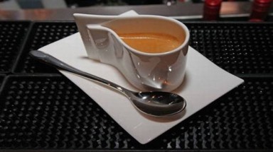 Cà phê phân chồn: 100 USD một tách