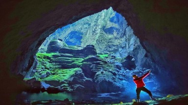   Hang Sơn Đoòng qua lăng kính đạo diễn Jordan Vogt-Roberts 