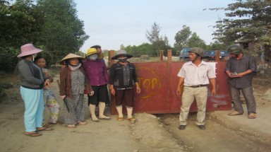 Quảng Nam: dân chặn xe vì sợ bụi