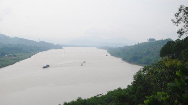 Vì sao Huế chần chừ trình UNESCO hồ sơ cảnh quan đôi bờ sông Hương?