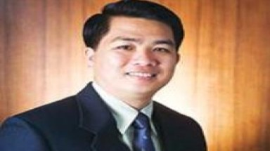 Công ty bầu Đức ”phản pháo” xếp hạng ”tiêu cực” của Fitch Ratings