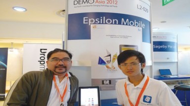  Singapore tài trợ sản phẩm của sinh viên Việt