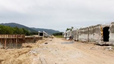   Xác định nguyên nhân sập cầu máng công trình hồ chứa nước Sông Dinh 3 