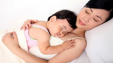 Sinh con trai làm giảm tuổi thọ của mẹ