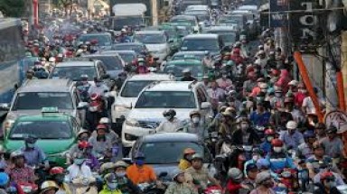 63% người dân TP.HCM ủng hộ hạn chế xe cá nhân là những ai?