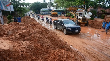 Hiểm họa lũ cát từ dự án bất động sản trên cao