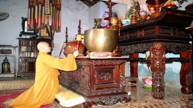 Tăng sĩ thứ 6 lên đường ra Trường Sa