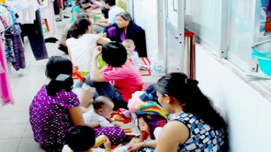 Siết chuyển viện là vi phạm y đức!