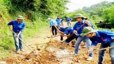 Thủ tướng yêu cầu hỗ trợ đẩy mạnh hoạt động tình nguyện