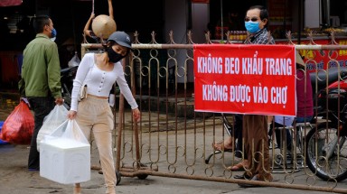 Hạ Long sẽ bêu tên người đi chợ quá 2 lần/ngày
