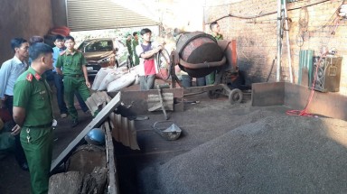 Khởi tố vụ án cà phê nhuộm pin, tạm giữ khẩn cấp 5 đối tượng