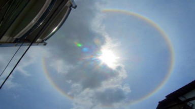  Quầng mặt trời xuất hiện ở TP HCM