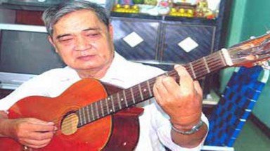 Vĩnh biệt tác giả "Nỗi buồn hoa phượng"