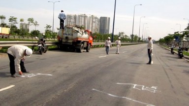 TP.HCM: Đại lộ 13.400 tỷ bị sụt lún