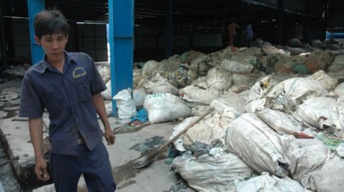 Công ty TNHH nhựa Trung Thiên: Xả nước thải ô nhiễm ra sông Tiền