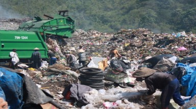 Nghịch lý việc mở rộng bãi rác Rù Rì ở Nha Trang