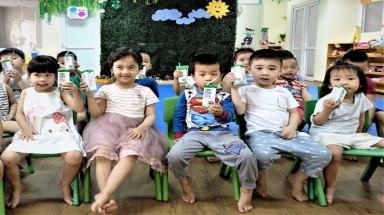 Lợi ích kép của chương trình Sữa học đường Hà Nội