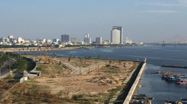 Dự án lấn sông Hàn: Sao chỉ điều chỉnh?