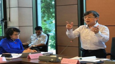  Khách đến Sơn Trà hưởng thiên nhiên chứ không phải xem cột nhà