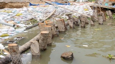 Người dân Cần Thơ với nỗi lo sạt lở tuyến sông Ô Môn