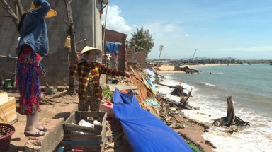 Bình Thuận: Chấn chỉnh tình trạng xây kè ngăn xâm thực không theo thiết kế