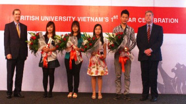 Học bổng Hoàng tử Andrew