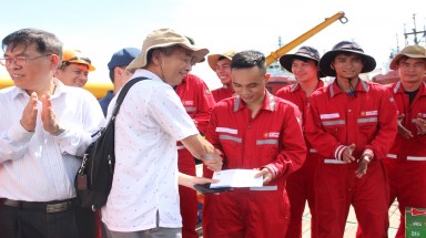  Người giữ lửa đam mê với nghề điều tra tài nguyên môi trường biển