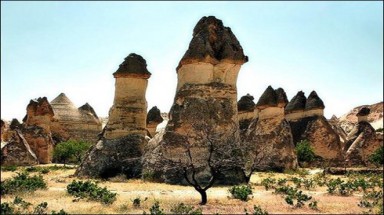 Những vách núi độc đáo