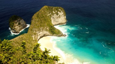 Tới Nusa Penida trèo lên "lưng khủng long"