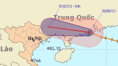 Bão số 3 suy yếu, vịnh Bắc Bộ mưa dông mạnh